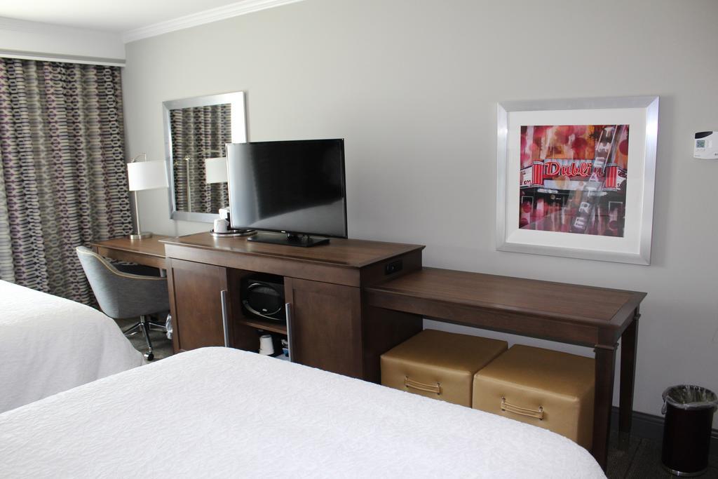 Hampton Inn & Suites Dublin Εξωτερικό φωτογραφία